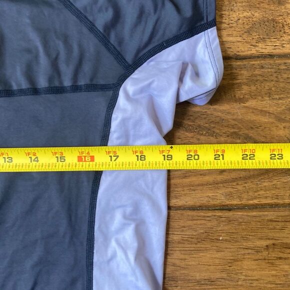 Patagonia Womens Short Sleeved Micro Swell Rashguard XL Navy Blue - Picture 11 of 12